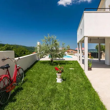 Montebello Villa *